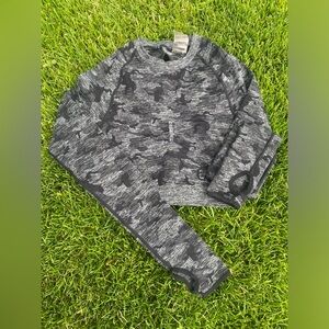 Gymshark long sleeve crop top